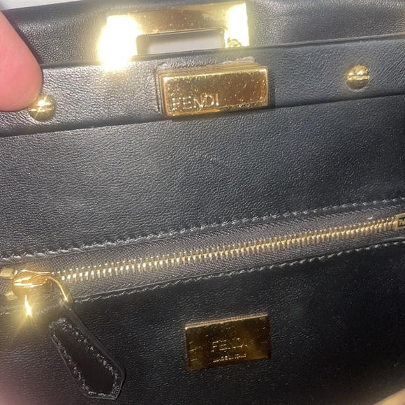 ❌SOLD❌ FENDI Mini Sheepskin Peekaboo🤎 - Picture 12 of 14